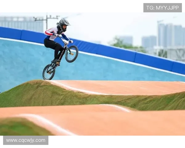 全运会男子百米复赛激战纷呈众多好手竞速冲锋结果引发广泛关注热